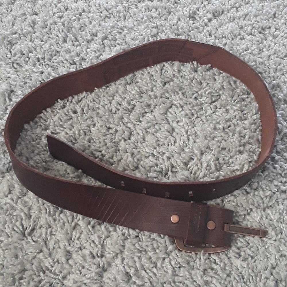 FINAL DROP 💵VOLCOM  Leather Brown Belt